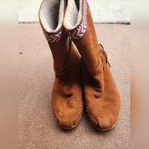 TOMS Womens brown Chestnut Suede Nepal Boots 9.5